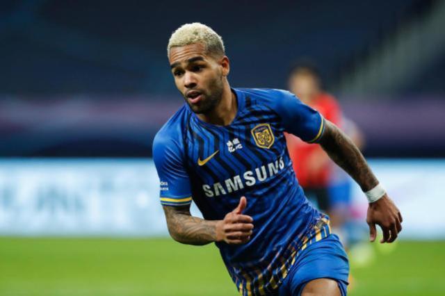 江苏夺冠主力最后一人定未来?巴西豪门欲签特谢拉